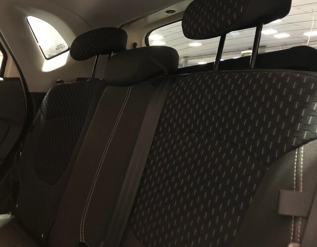 Inside Captur  Blanco