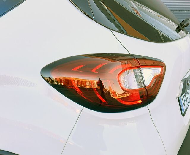 Outside Captur  Marfil Delhi/Techo N