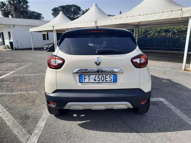 RENAULT Captur I 2017 02638972_VO38043366