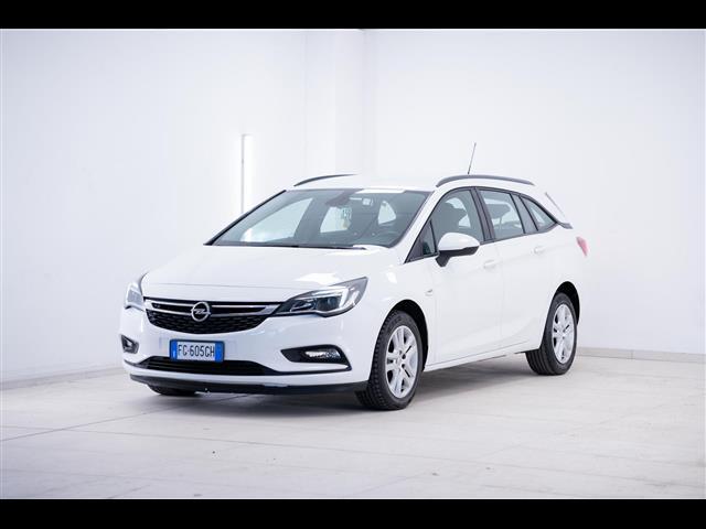 OPEL Astra Sports Tourer 40001998_VO38053400