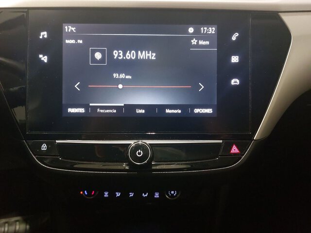 Inside Corsa  Negro Pulsar