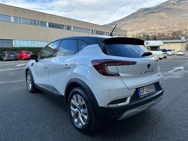 RENAULT Captur II 2019 00025637_VO38013404