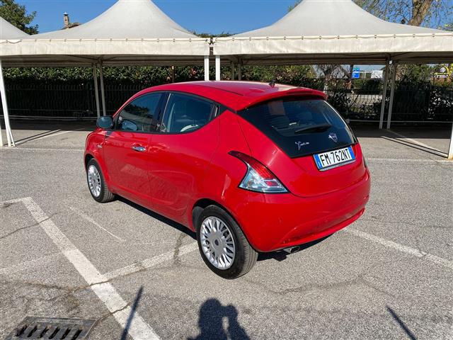 LANCIA Ypsilon 02640791_VO38043366