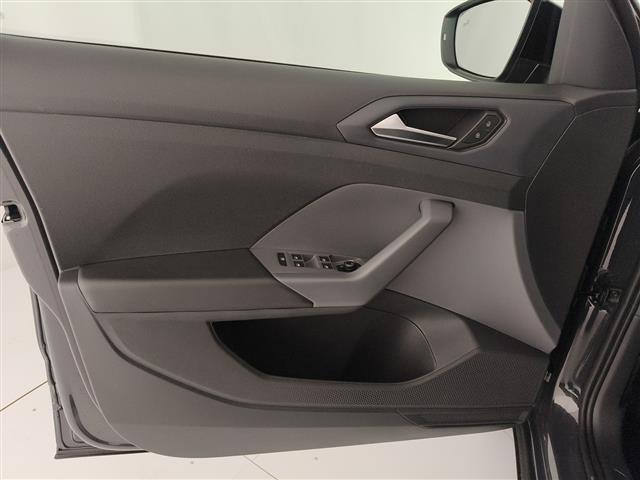 VOLKSWAGEN T Cross 2019 00189435_VO38023507