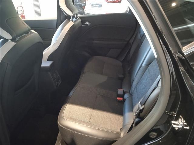 RENAULT Captur 04824442_VO38013042