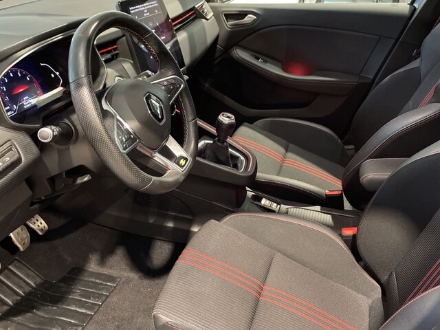 Inside Clio  Gris Titanium