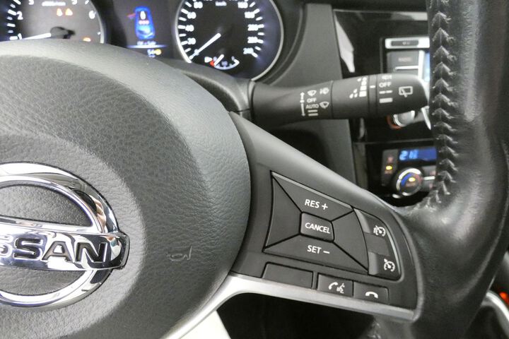 Inside Qashqai  Azul Ultramar