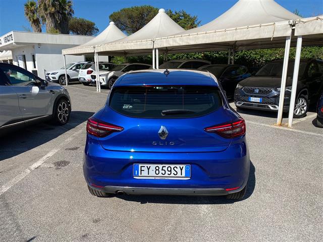 RENAULT Clio 02640343_VO38043366