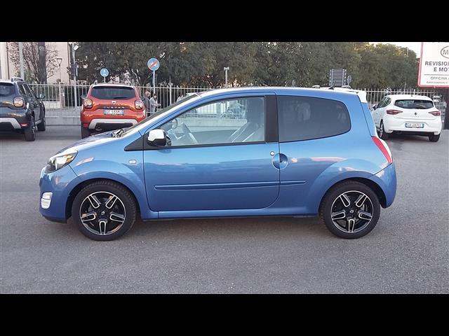 RENAULT Twingo 00022092_VO38013018