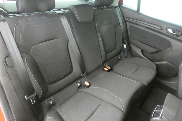 Inside Mégane  Rojo Deseo