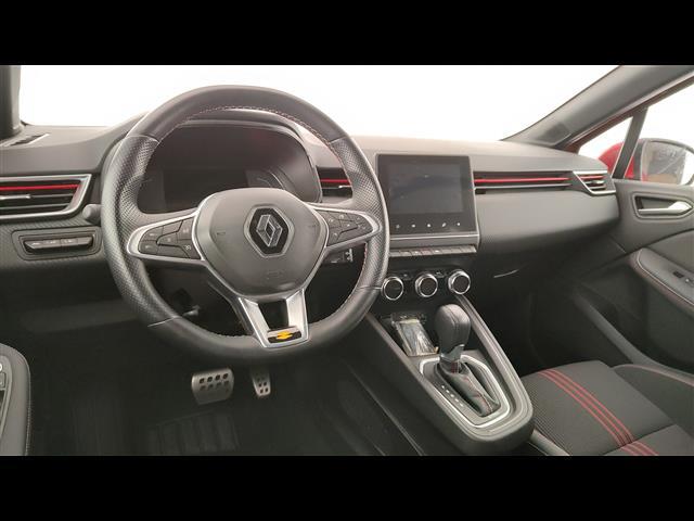 RENAULT Clio 00947971_VO38023732