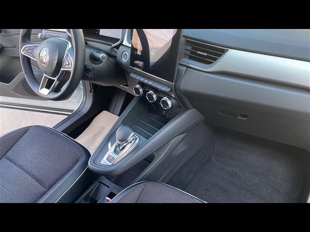 RENAULT Captur II 2019 00335369_VO38013550