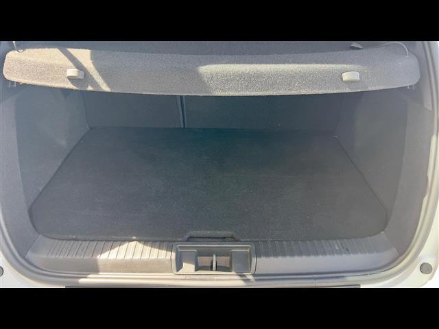 RENAULT Captur 05914629_VO38013080