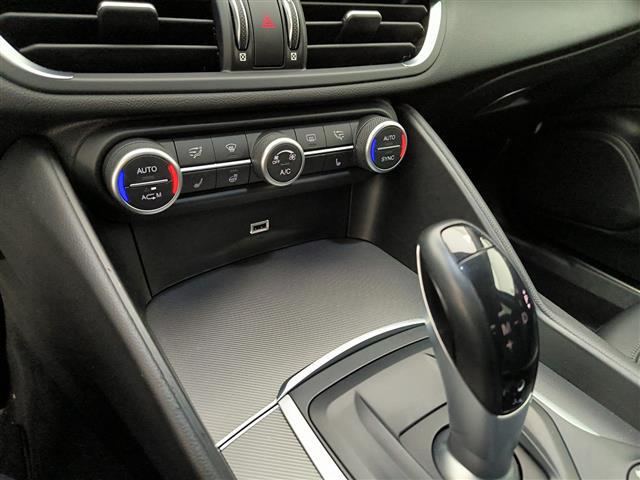 ALFA ROMEO Giulia 2016 00973645_VO38023732