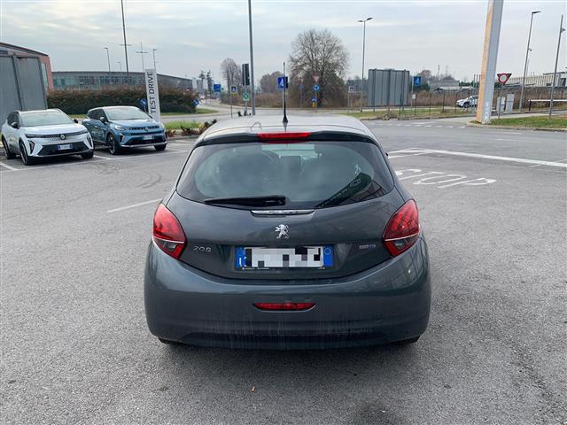 PEUGEOT 208 02439871_VO38013041