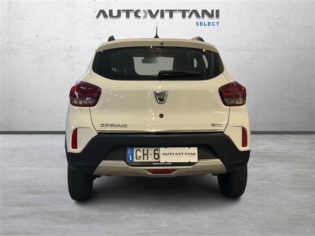 DACIA Spring 00985336_VO38023207