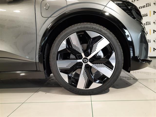 RENAULT Megane 00049278_VO38013022