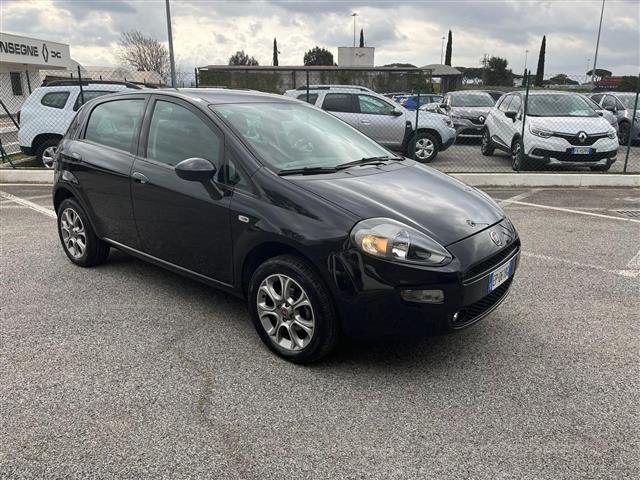 FIAT Punto 02640108_VO38043366