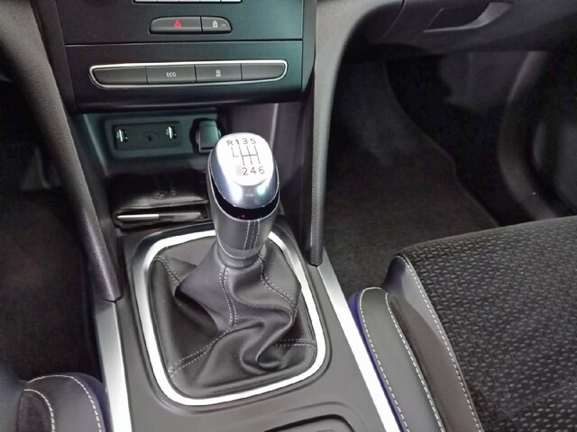 Inside Mégane  BLANCO