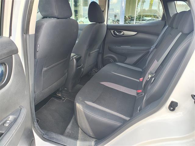 NISSAN Qashqai 01028596_VO38013353