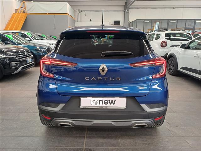 RENAULT Captur 00016026_VO38023184