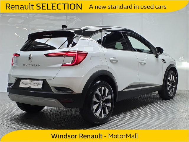 Exterior Captur  White