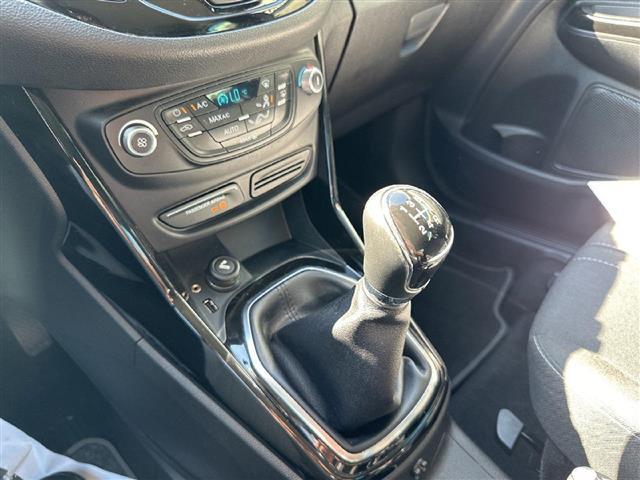 FORD B-Max 01514506_VO38053436