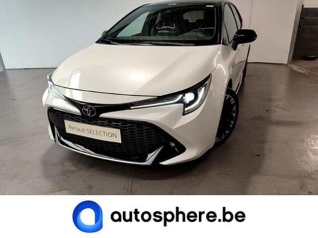 Corolla  zwart