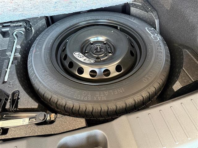 NISSAN Juke II 2024 00015959_VO38023184