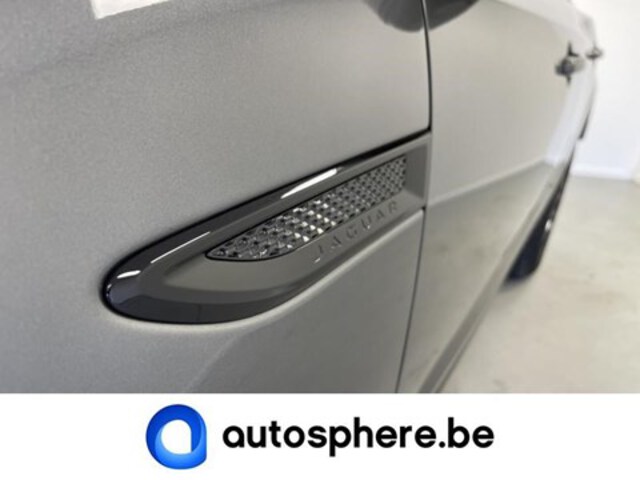 Exterieur E-Pace  roze