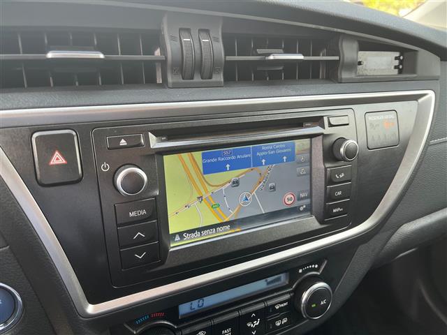 TOYOTA Auris 02640203_VO38043366