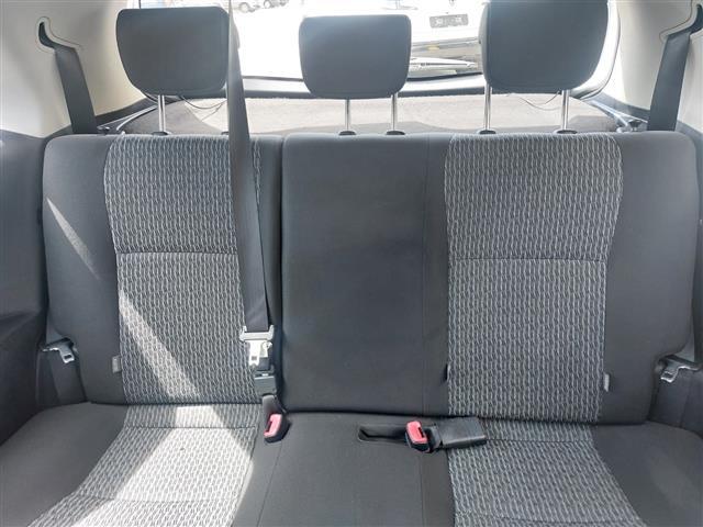 TOYOTA Yaris 05879925_VO38013080