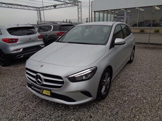 Mercedes-Benz - B 180