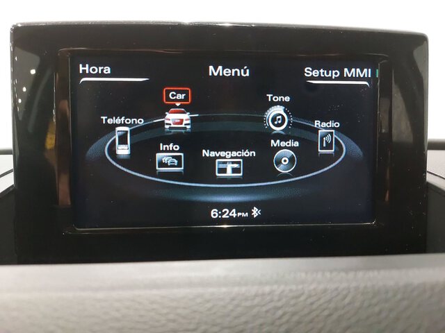 Inside Q3 Diesel  Blanco