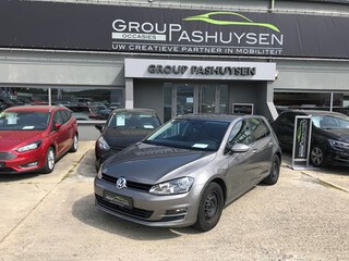 Volkswagen - Golf