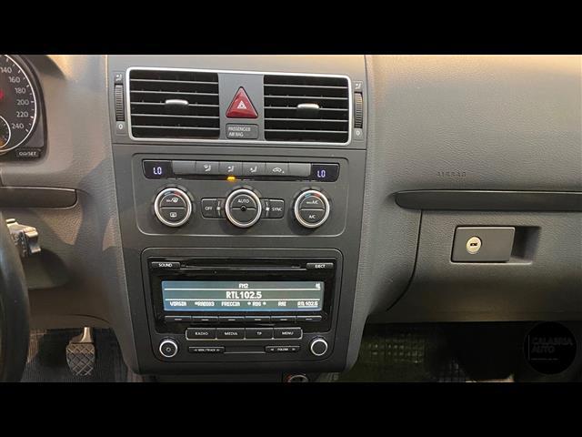 VOLKSWAGEN Touran II 2010 00006251_VO38033579
