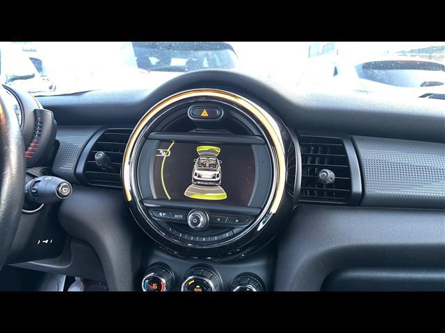 MINI Mini IV F57 2016 Cabrio 01099476_VO38013498