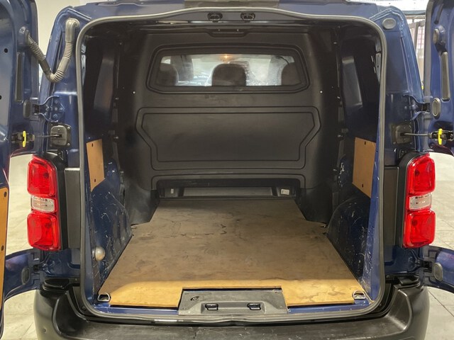 Inside Jumpy Combi Diesel  Azul