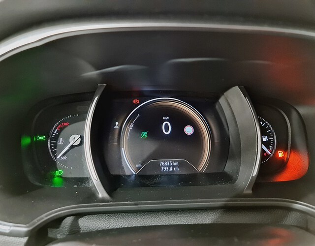 Inside Mégane Diesel  Gris Titanium