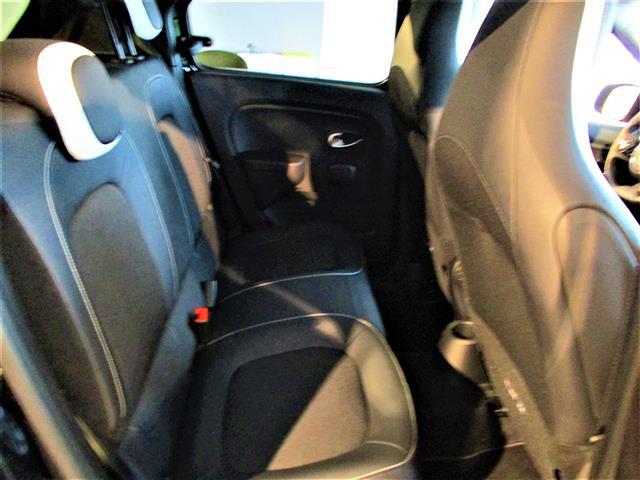 RENAULT Twingo Electric 00062619_VO38043670