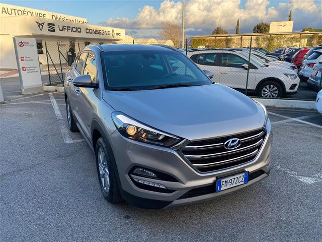 HYUNDAI Tucson 02641070_VO38043366