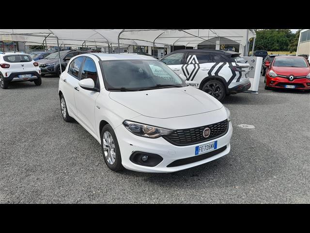 FIAT Tipo 00024376_VO38013404