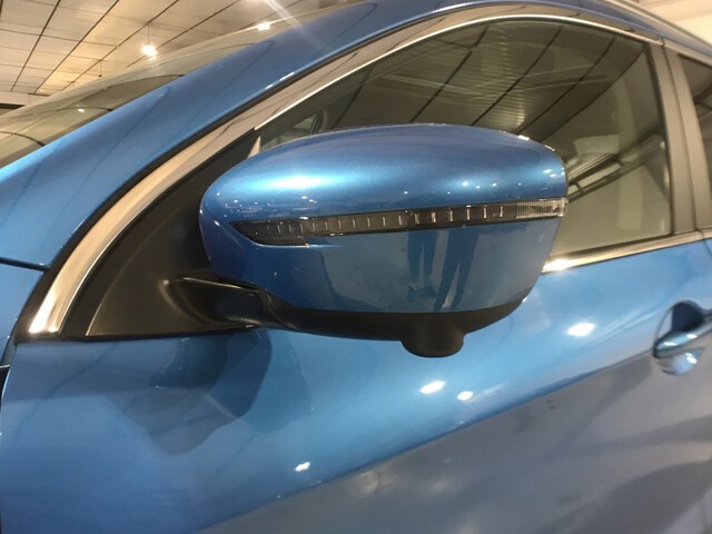Inside Qashqai  Azul Ultramar