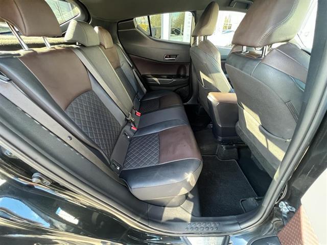TOYOTA C HR 2016 05856702_VO38013080