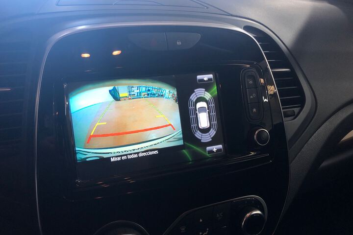 Inside Captur  Marfil Delhi/Techo N