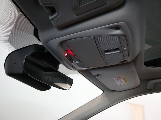 Inside Koleos Diesel  NEGRO
