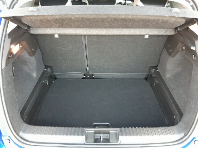 Inside Captur  Azul Rayo con techo 