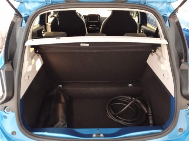 RENAULT ZOE 00013640_VO38043670