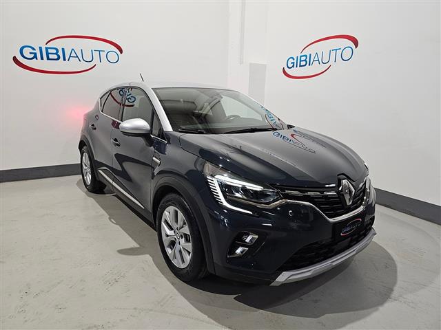 RENAULT Captur 02415732_VO38013170