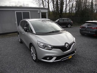 Renault - Grand Scenic